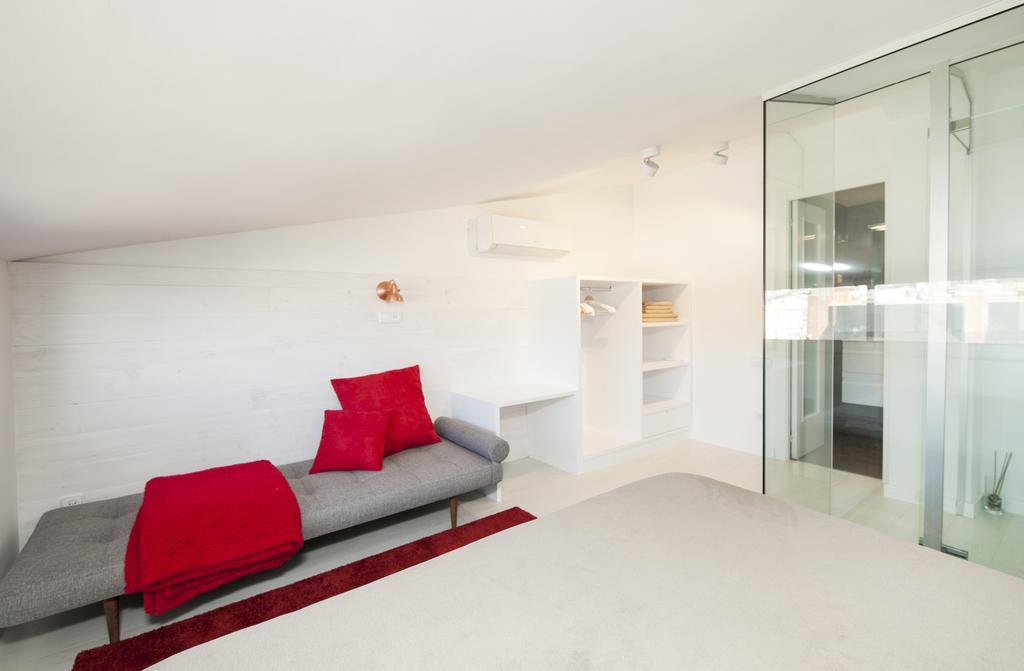 Barcelona Penthouse Private Terrace Sustainable Stay Keyless Access 외부 사진